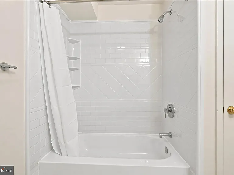 175 Parker Ave #B — Photo 12