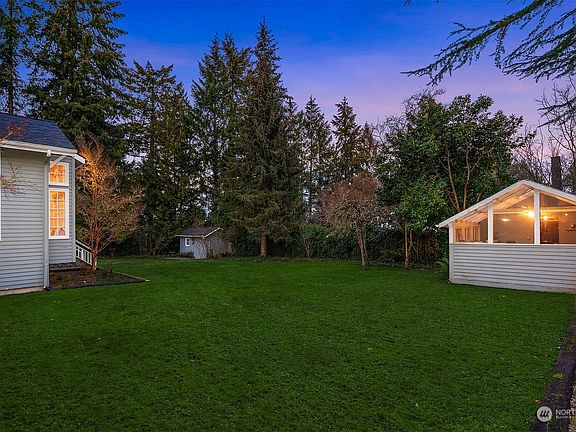3rd image of 2254 78th Avenue NE
