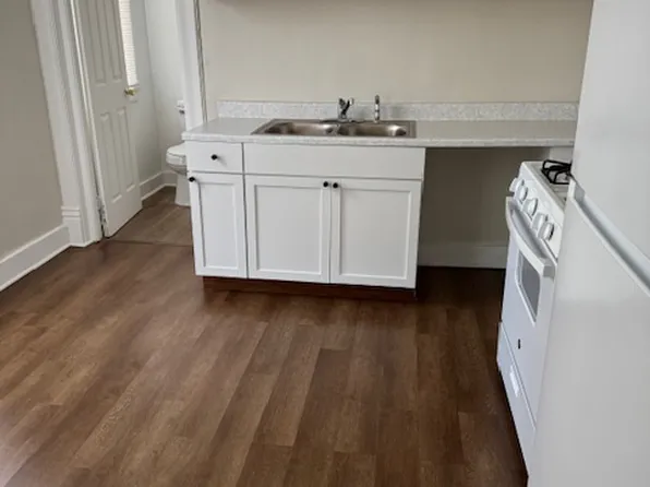 1602 NE Jefferson Ave #1, Peoria, IL 61603