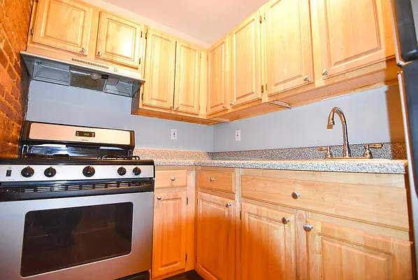 Rented by Bohemia Realty Group | media 25