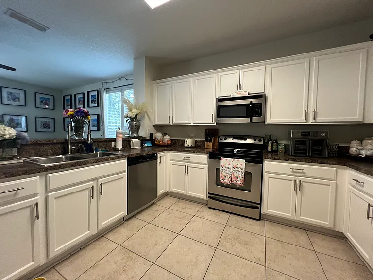 3707 Hartsfield Forest Cir — Photo 6