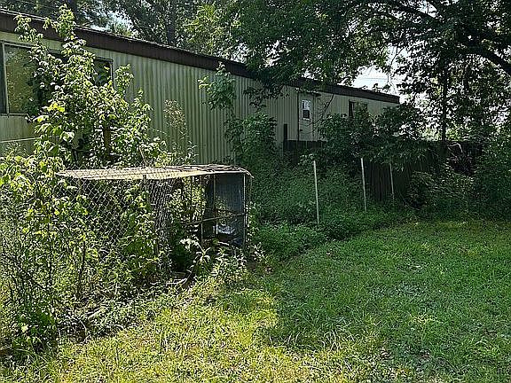 2nd image of 508 S Cypress St
