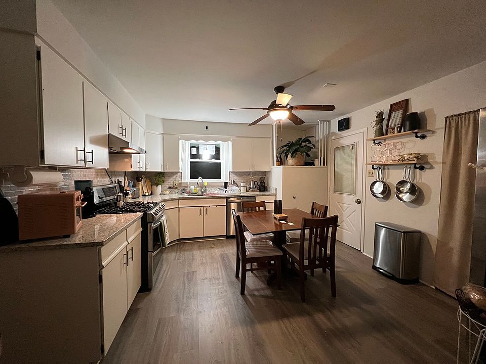 2nd image of 310 Forest Glen Dr