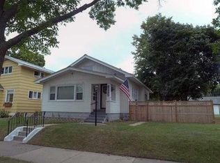 1824 Charles St, La Crosse, WI 54603