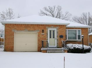 403 Thorncliff Rd, Buffalo, NY