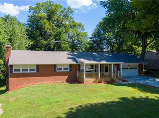 3577 Rolling Ridge Rd NE, Canton, OH 44721