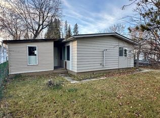 5234 E 48th St, Mayerthorpe, AB T0E1N0