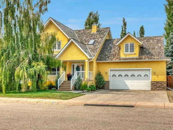 3 Grande Point Est, Strathmore, AB T1P 1L3