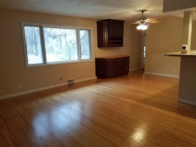 8 Butternut Dr — Photo 7