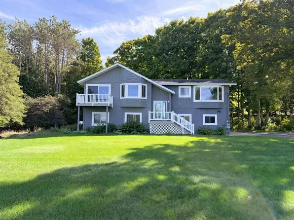 1287 Marshall Rd, Boyne City, MI 49712