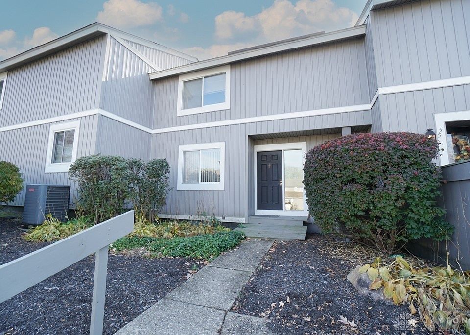 1st image of 54 Twin Lakes Dr