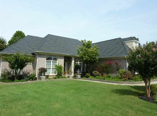 105 Holbrook Dr, Huntsville, AL 35806
