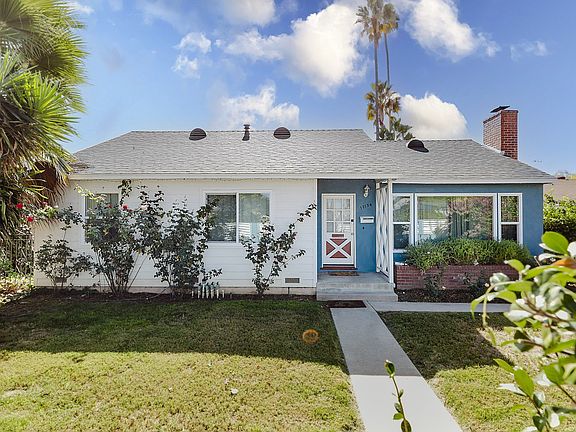 2nd image of 17134 Sherman Way