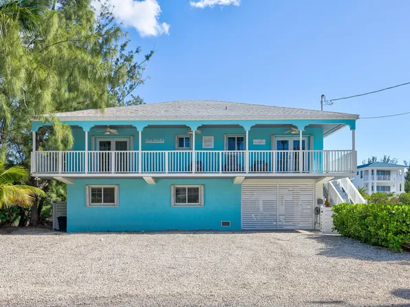 18 S Bounty Ln, Key Largo, FL 33037
