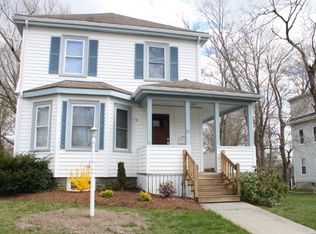 13 Pearl St, Middleboro, MA 02346