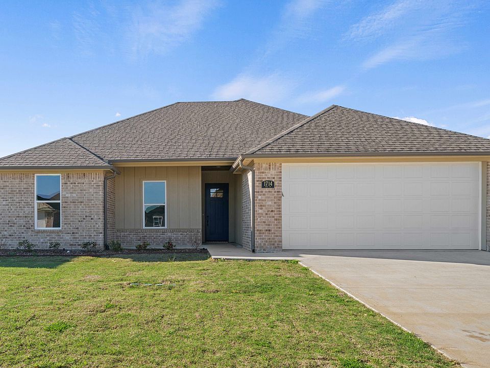 1st image of 1714 Tres Dr