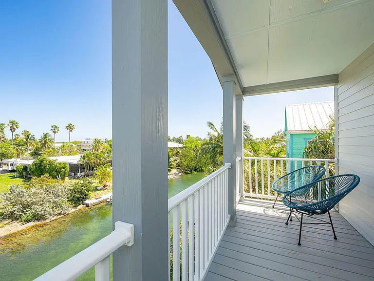 59 Palm Dr — Photo 17