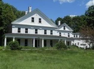 204 Village St, Medway, MA 02053