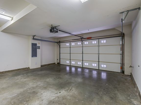 5th image of 6020 Celedon Crk Unit 11