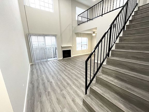 3rd image of 3445 Mentone Ave APT 206