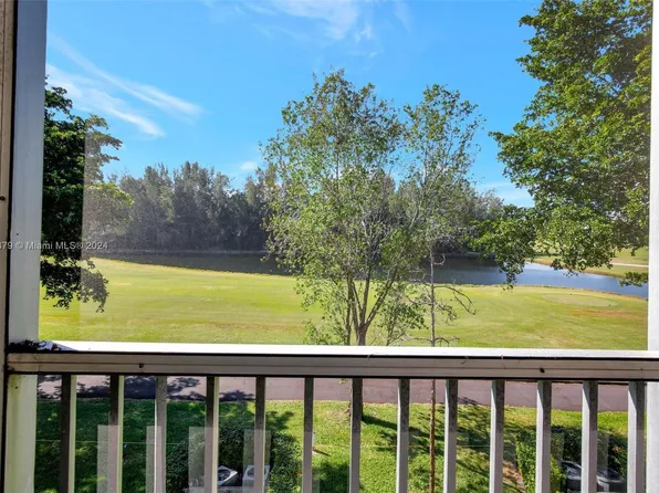 900 SW 125th Way APT 307R, Pembroke Pines, FL 33027
