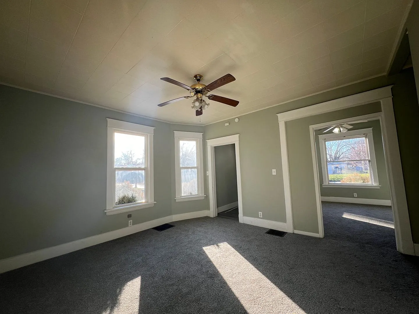 1619-1621 Gaines Street — Photo 2