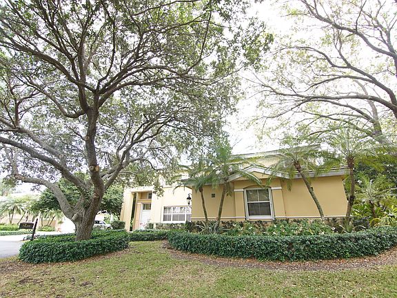 2nd image of 7620 SW 149th St