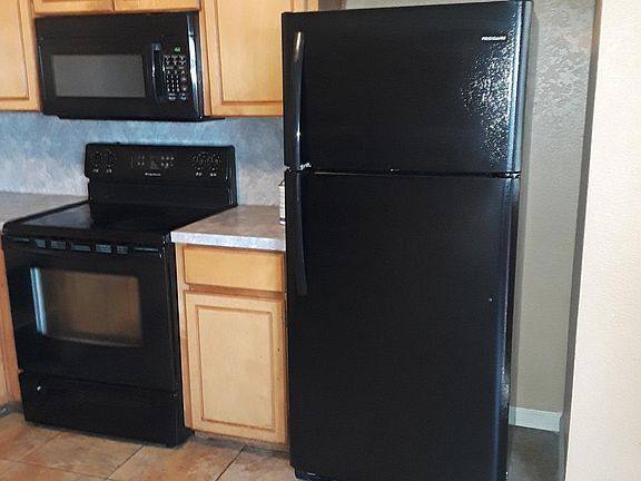3rd image of 2607 Boyd Ave