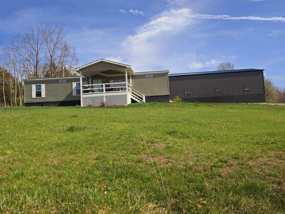 345 Hill Crest Dr, Tazewell, TN 37879 | Zillow