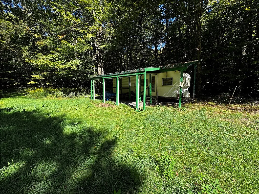 185 Kaine Rd #2 photo 1