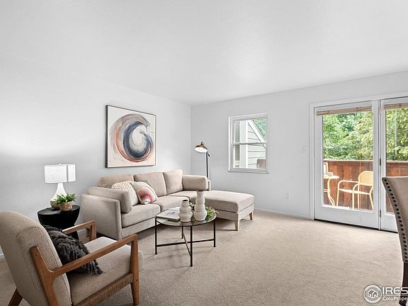 4th image of 1111 Maxwell Ave #235