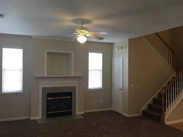 1202 Haden Dr — Photo 5