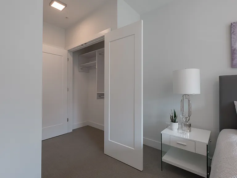 The Davenport — Photo 12