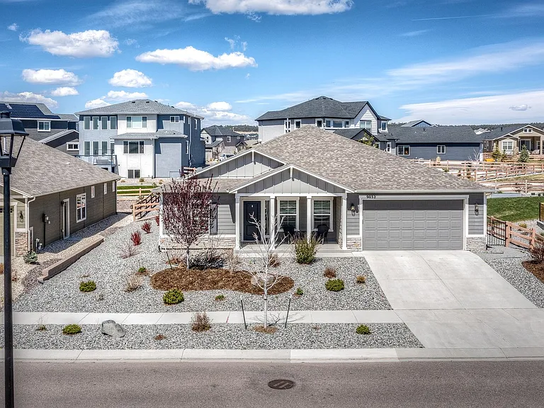 9032 Bugaboo Dr — Photo 6