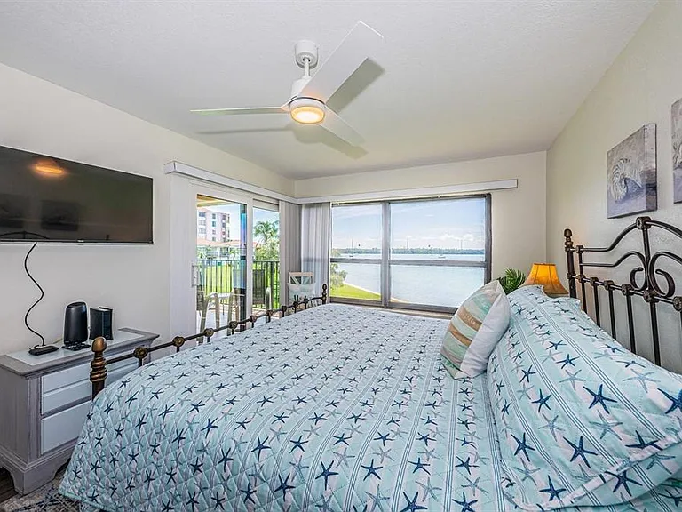 6291 Bahia Del Mar Cir #207 — Photo 11