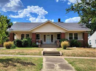 528 N 7th St, Ponca City, OK 74601