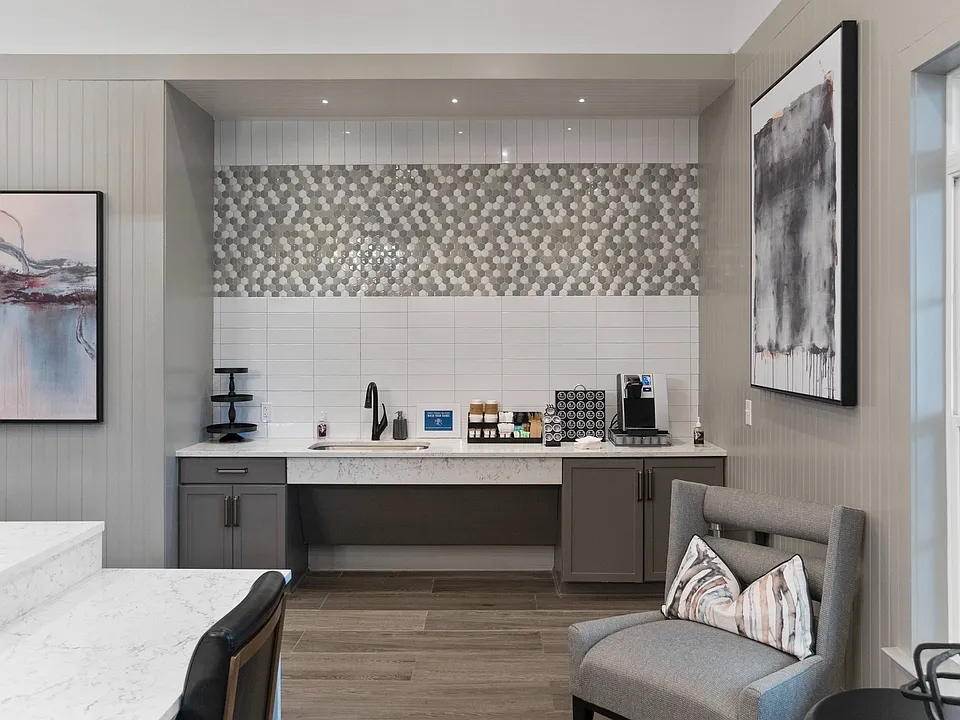 Tapestry Northridge Leasing Office