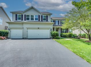 713 Lindsey Ln, Bolingbrook, IL 60440