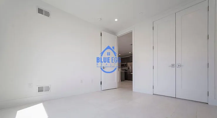 Rented by Blue Egg Realty Corp | media 9