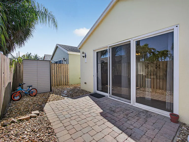 3125 Shelby Way — Photo 20