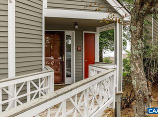 A10 Shenandoah Rdg, Roseland, VA 22967
