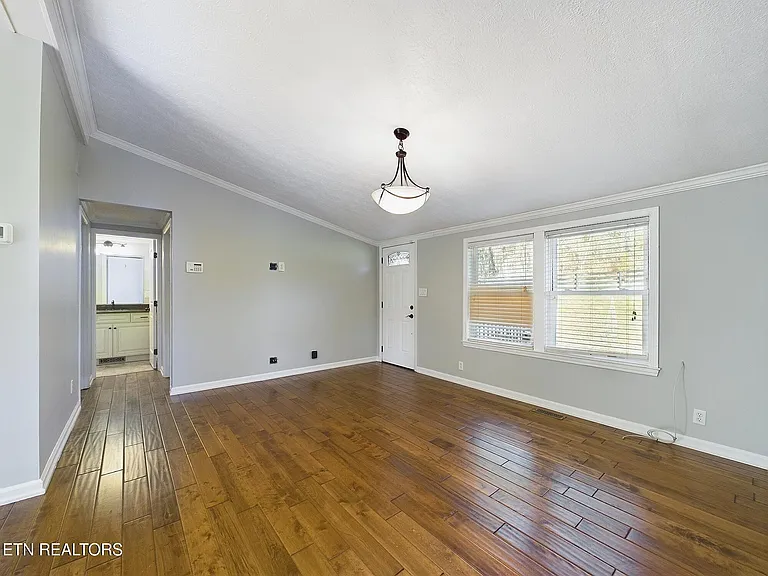 470 Poplar Springs Rd — Photo 7
