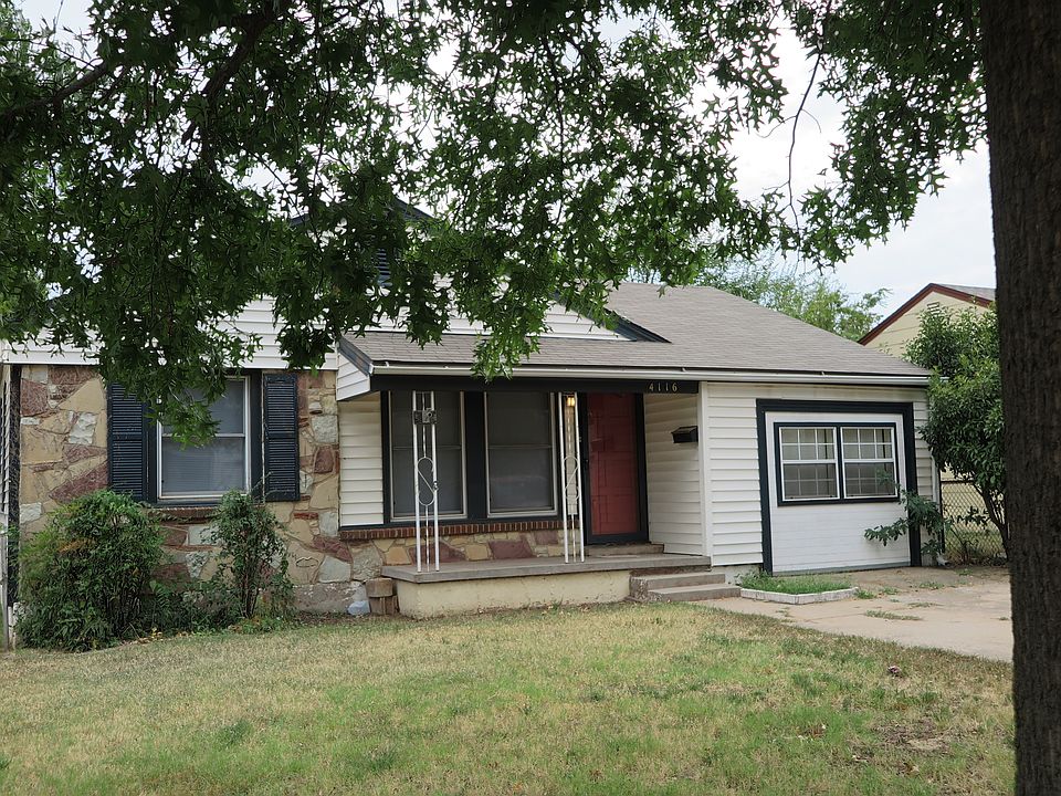 Lovely Updated Home Great Location