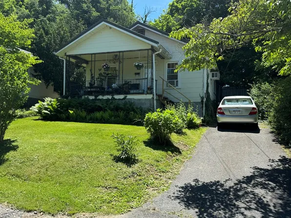 216 Hargrove St, Beckley, WV 25801