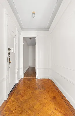 Rented by SERHANT. | media 7