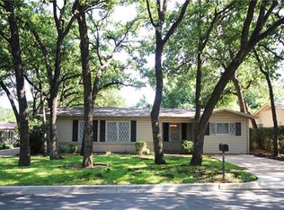 737 W Redbud Dr, Hurst, TX 76053