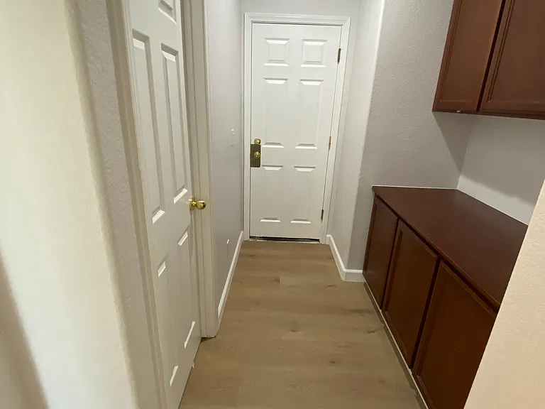 564 Presidio Pl — Photo 13
