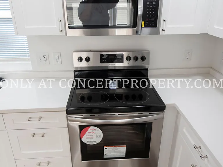 Gardenview — Photo 10