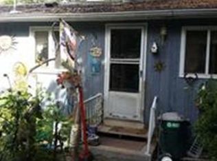 18 Barberry Heights Rd, Gloucester, MA 01930