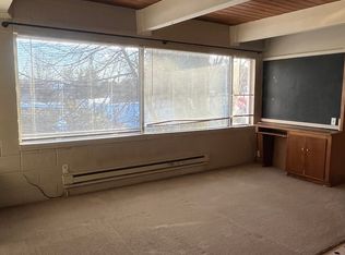 812 S 4th St APT 2, Renton, WA 98057